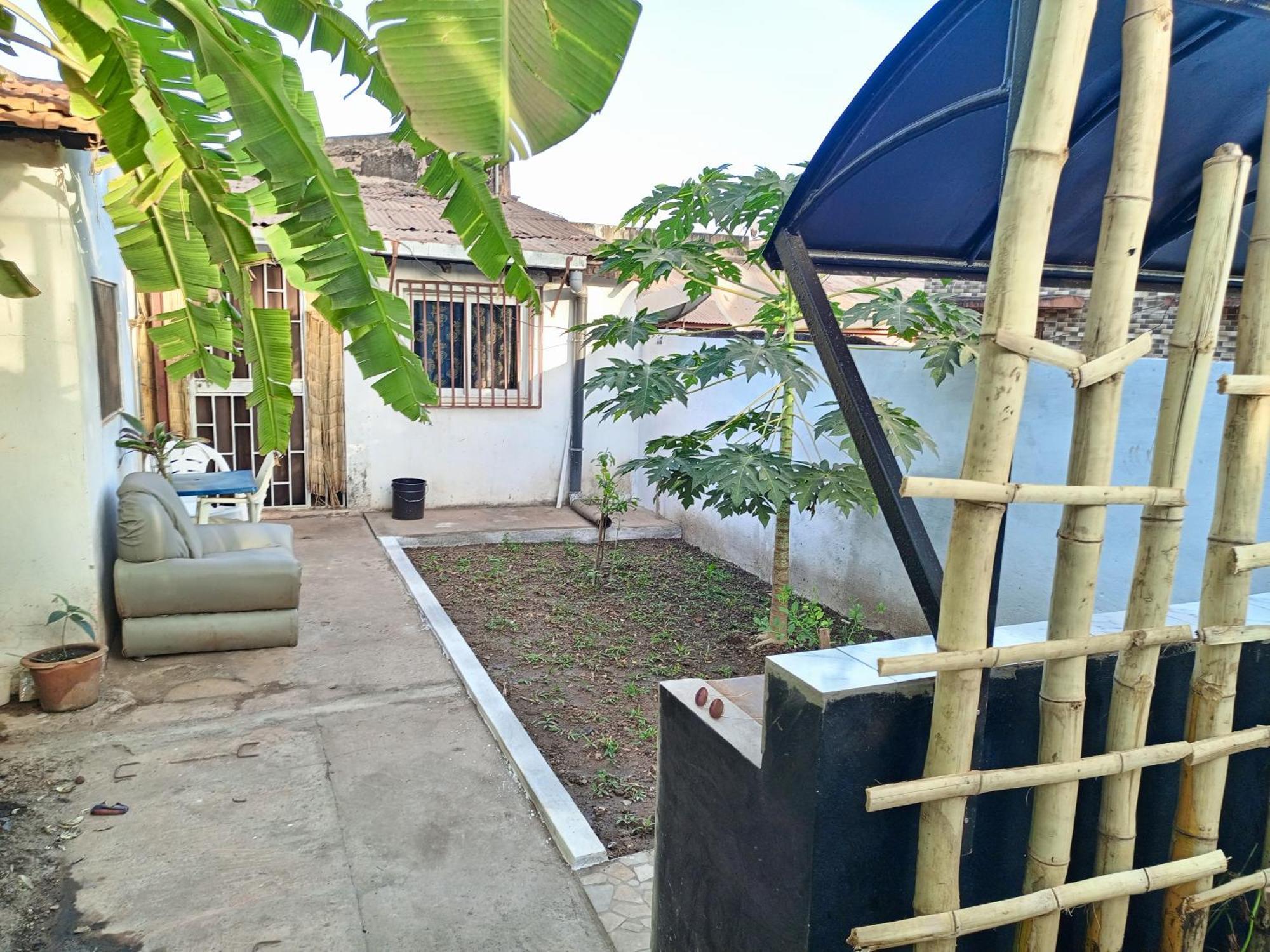 Casa Cacheu Homestay Guest House Бисау Экстерьер фото
